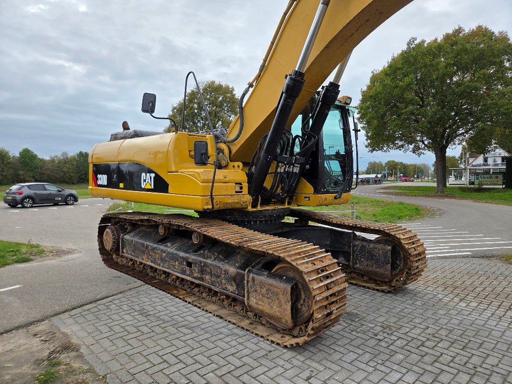 Caterpillar 330DL