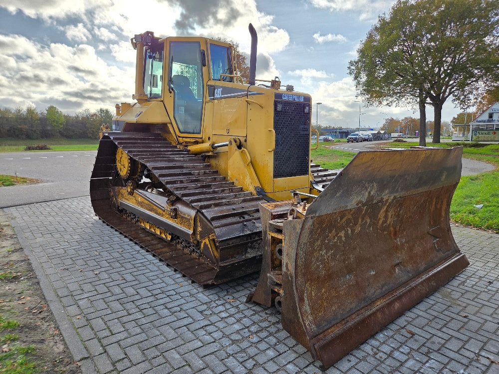 Caterpillar D6N LGP