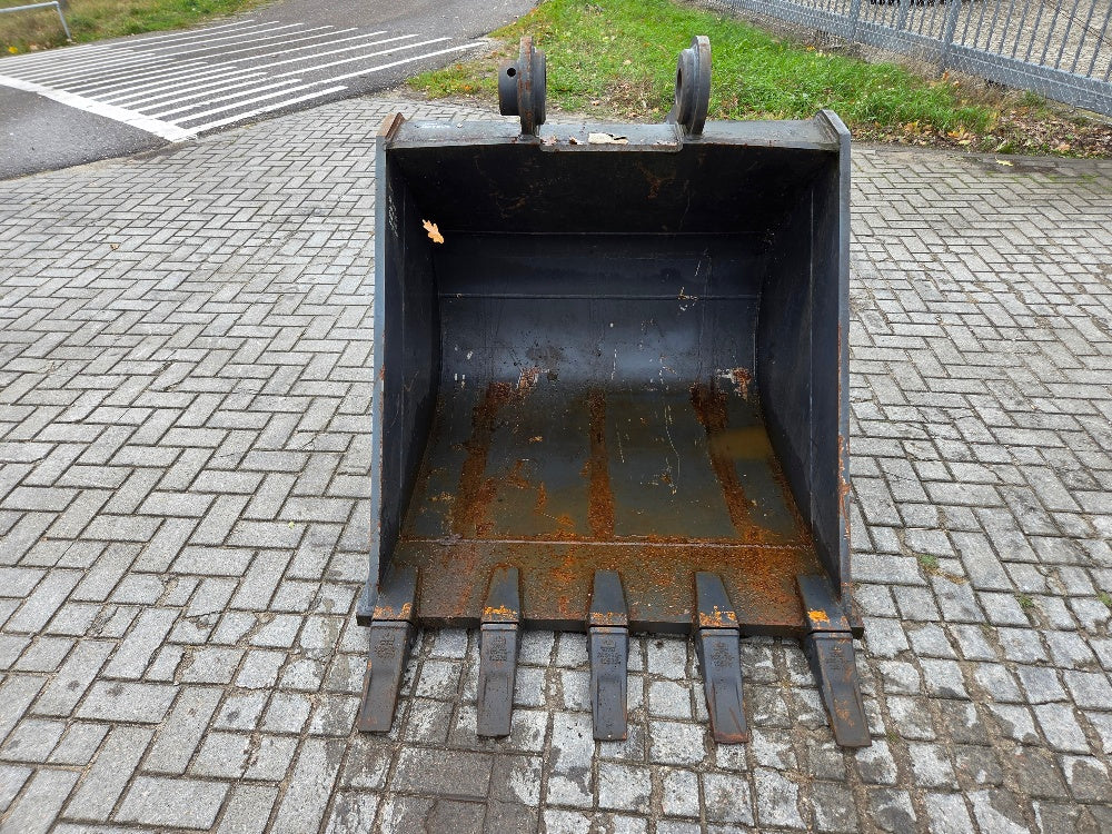 New TL Volvo bucket