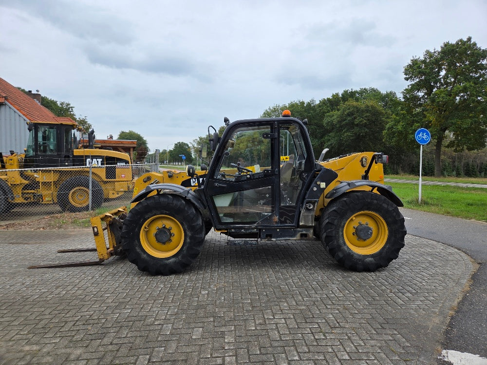 Caterpillar TH337