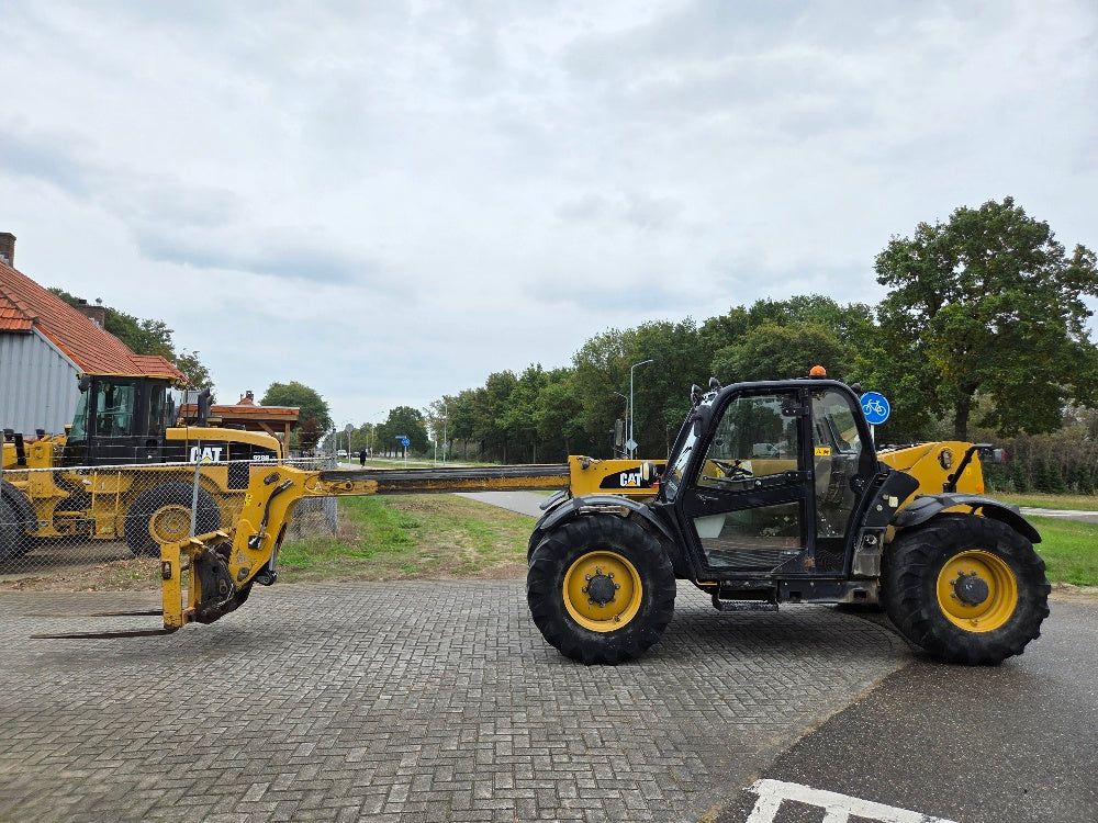 Caterpillar TH337