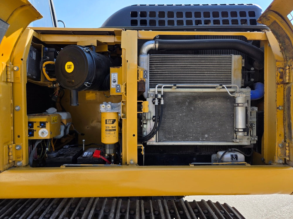 Caterpillar 323DL