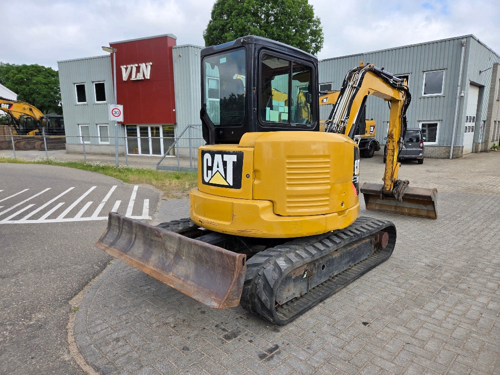 Caterpillar 305E