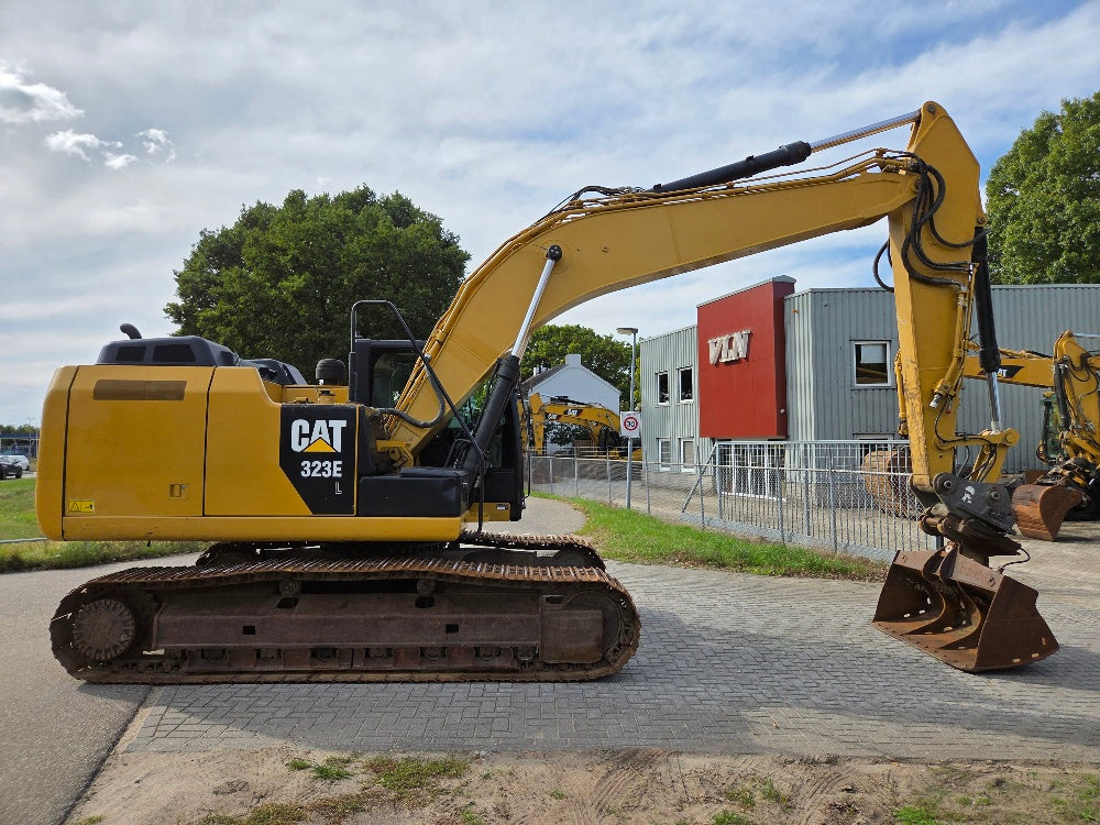 Caterpillar 323EL