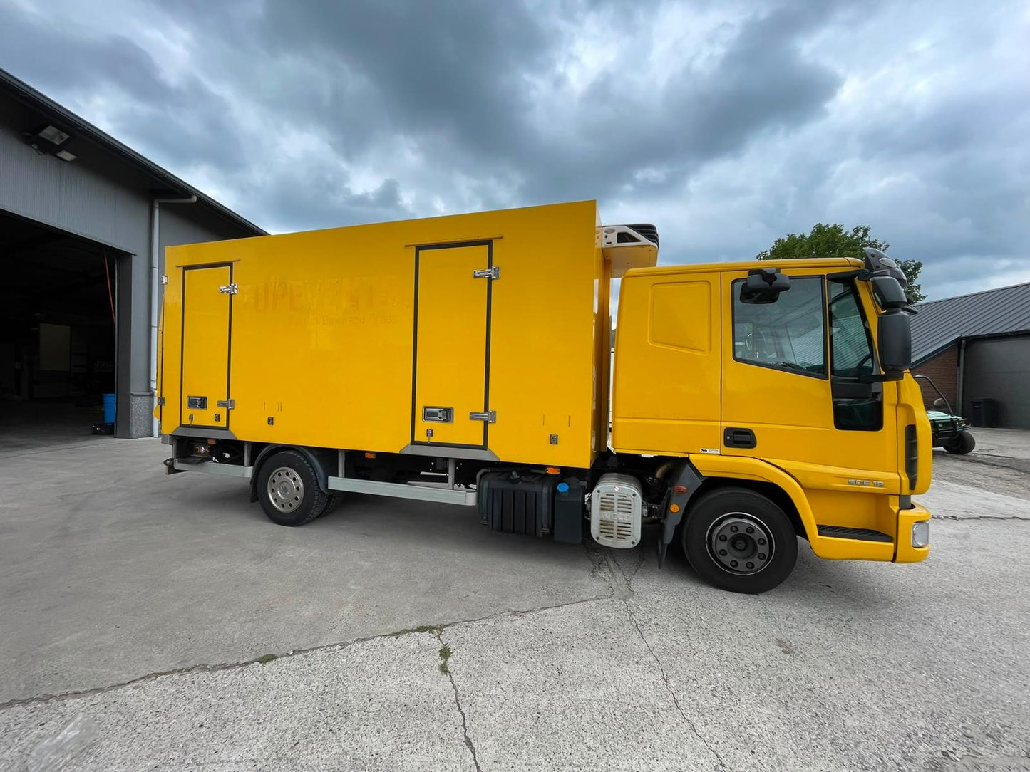 Iveco 90E 18