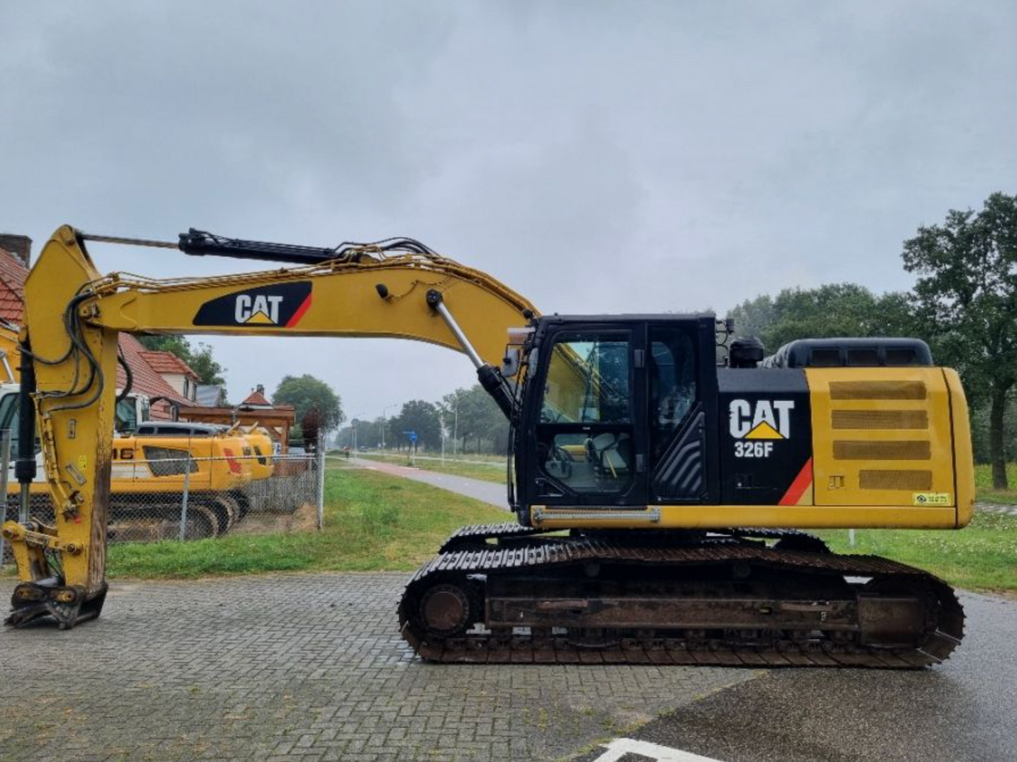Caterpillar 326FL